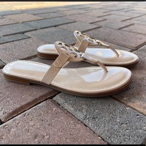 KELLY & KATIE DAHLINA SANDAL